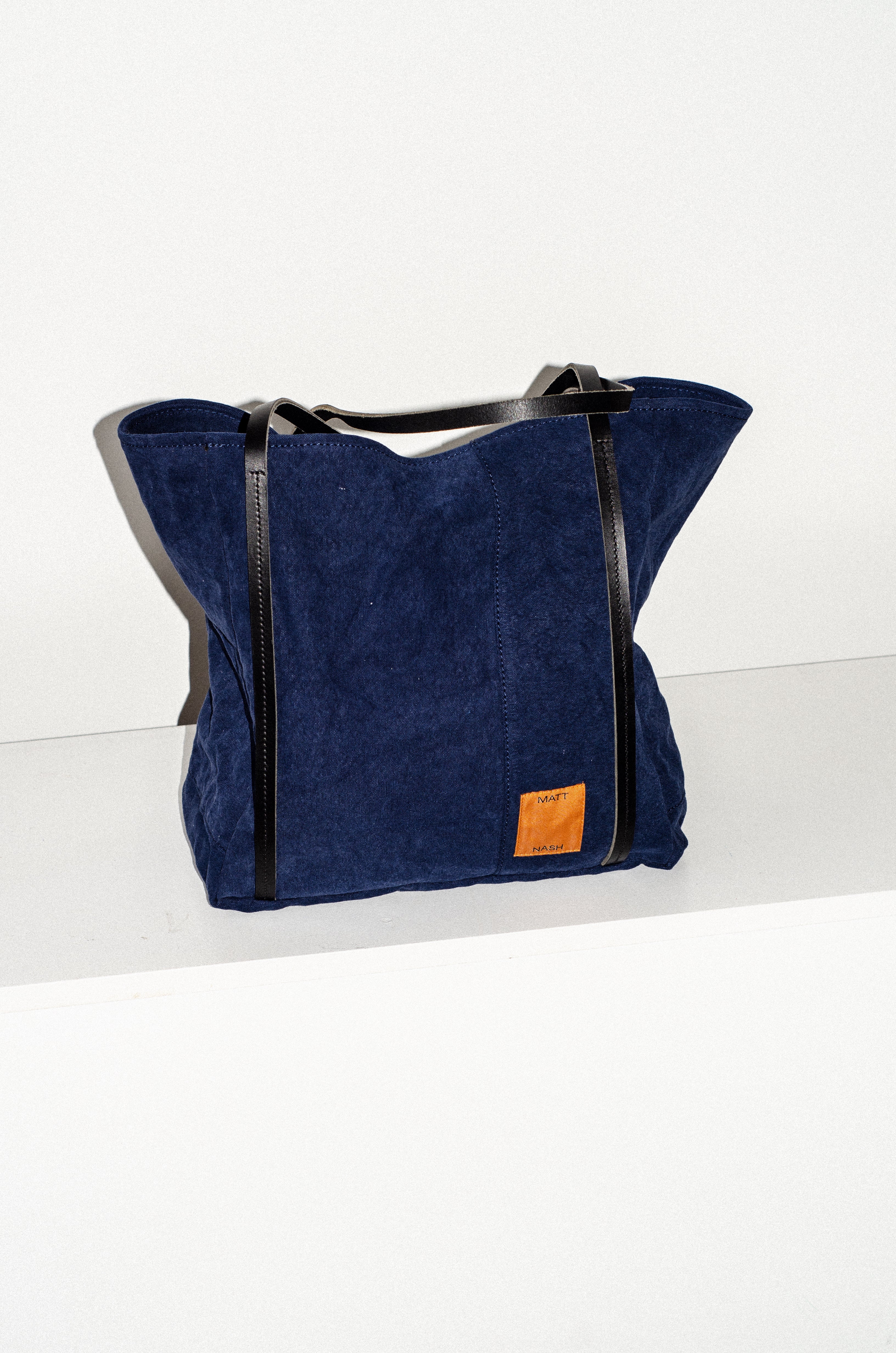 RELY screen-printed tote with leather straps